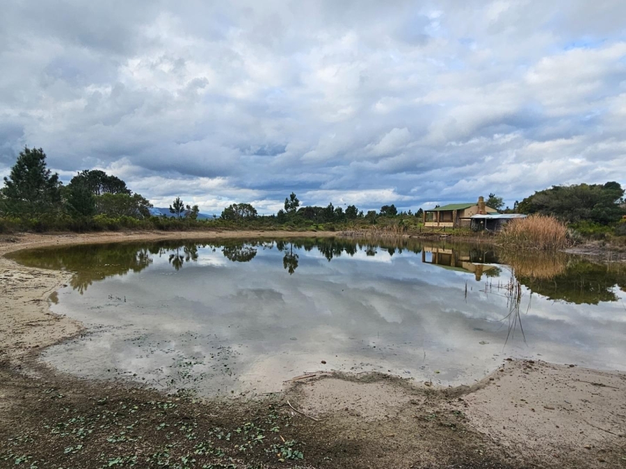 2 Bedroom Property for Sale in Baardskeerdersbos Western Cape